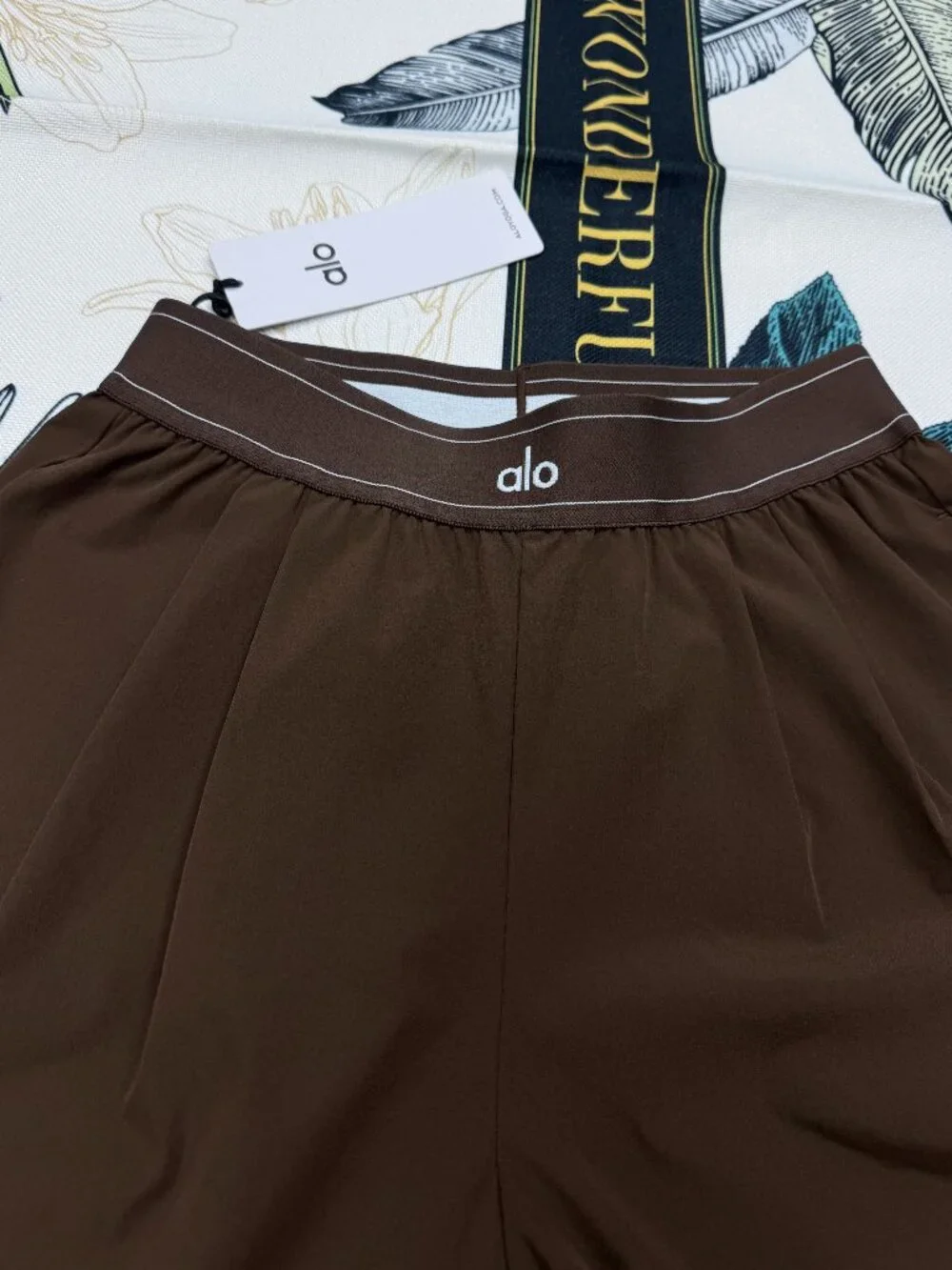 Alo Yoga Espresso Brown Suit Up Pants Wide Leg Trousers NWT 30